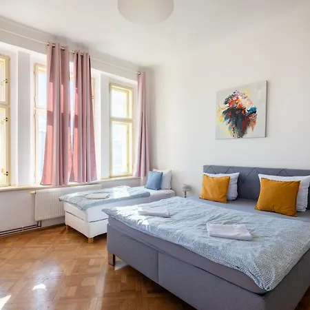 Tesnov Apartment