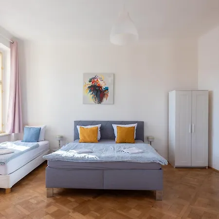 Apartment Tesnov *