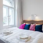Tesnov Apartament *