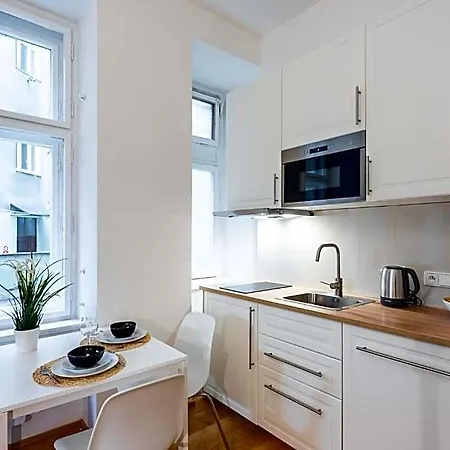Tesnov Near The Old Town - Easy Self Check In Apartamento Praga