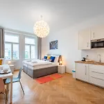 Tesnov Appartement *