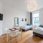 Appartement Tesnov Praag