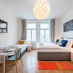 Tesnov Appartement *