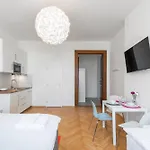 Appartement Tesnov Praag