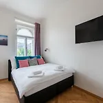 Tesnov Appartement Praag