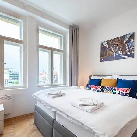 Tesnov Apartment Prag