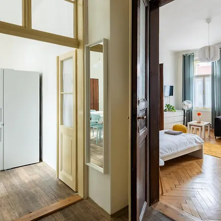 Apartamento Tesnov