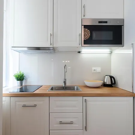 Tesnov Apartamento