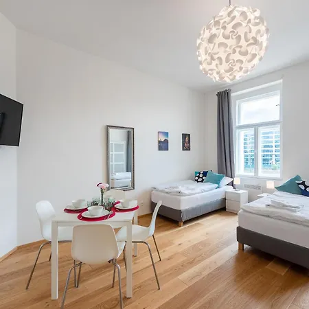 Apartament Tesnov Praga