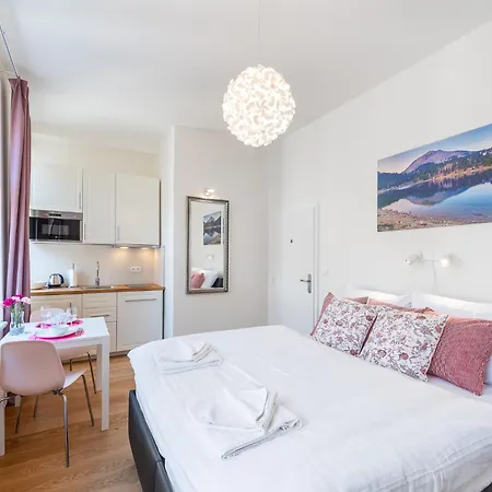 Tesnov Apartamento